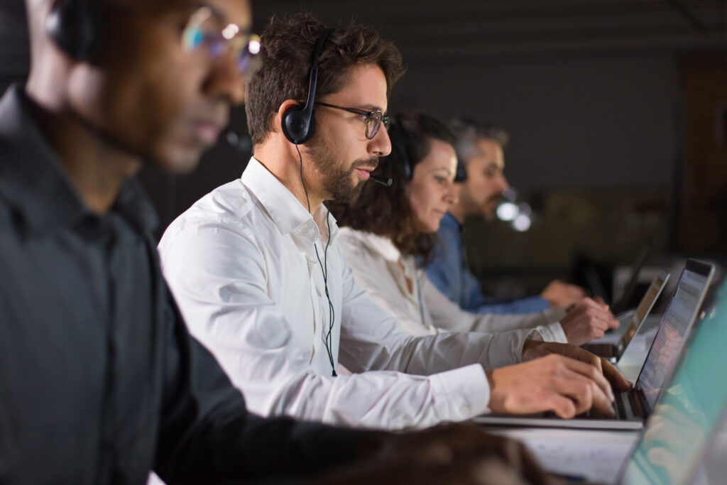 Sistema de PABX Virtual em Nuvem para Empresas